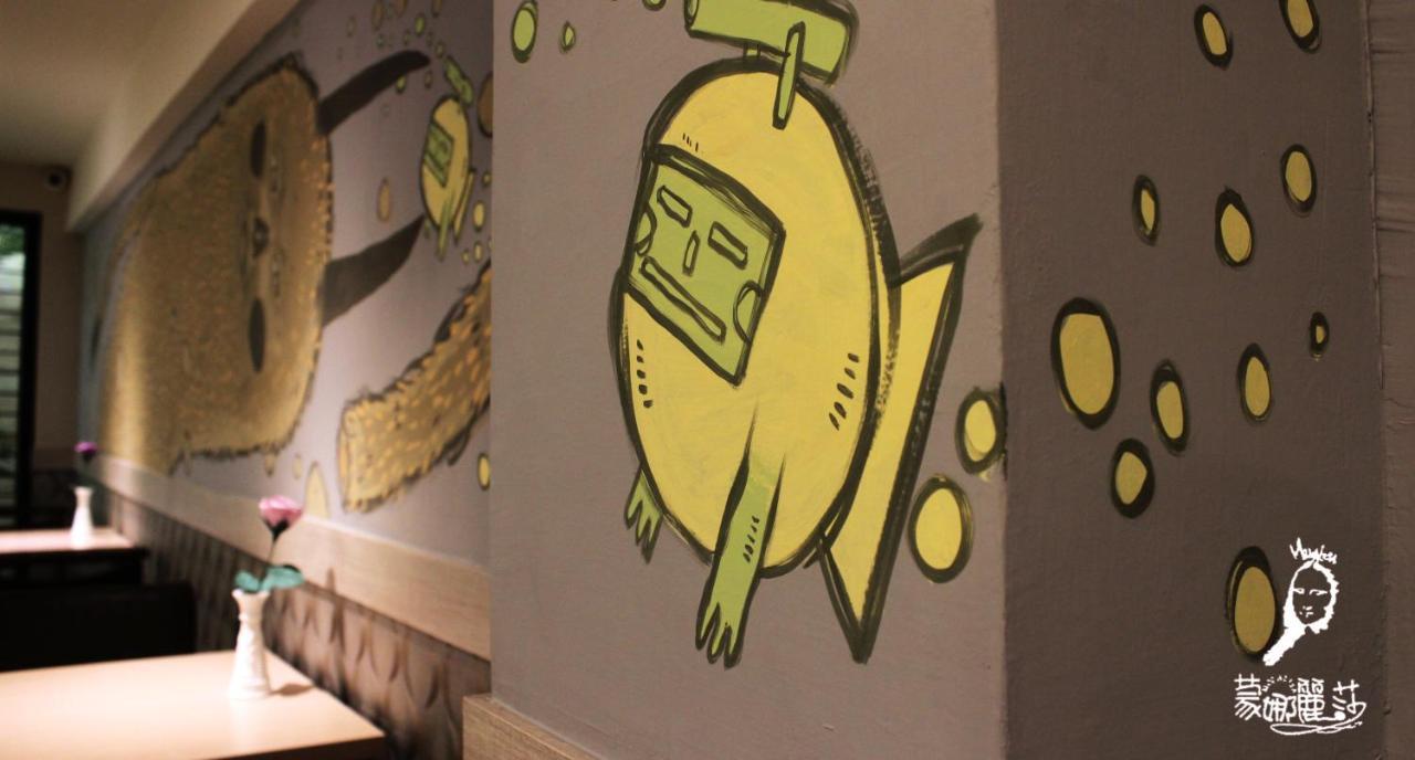 Monalisa Hotel Тайнан Екстериор снимка